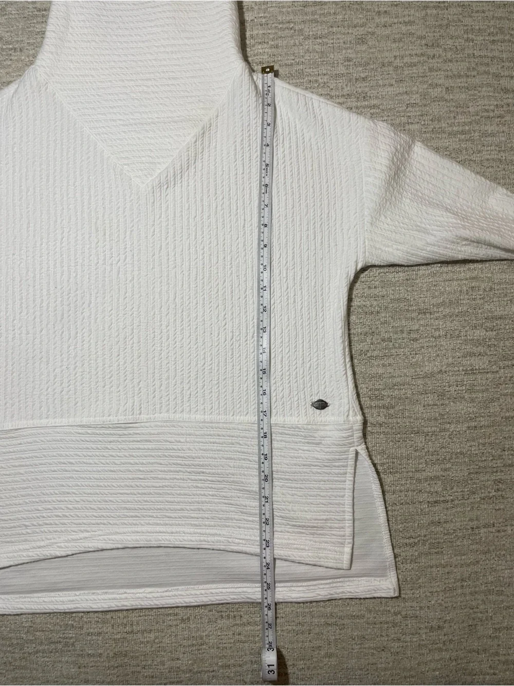 Tahari Sport Off White Ivory Ribbed Cowl Neck Bell Sleeve Sweater S⁠